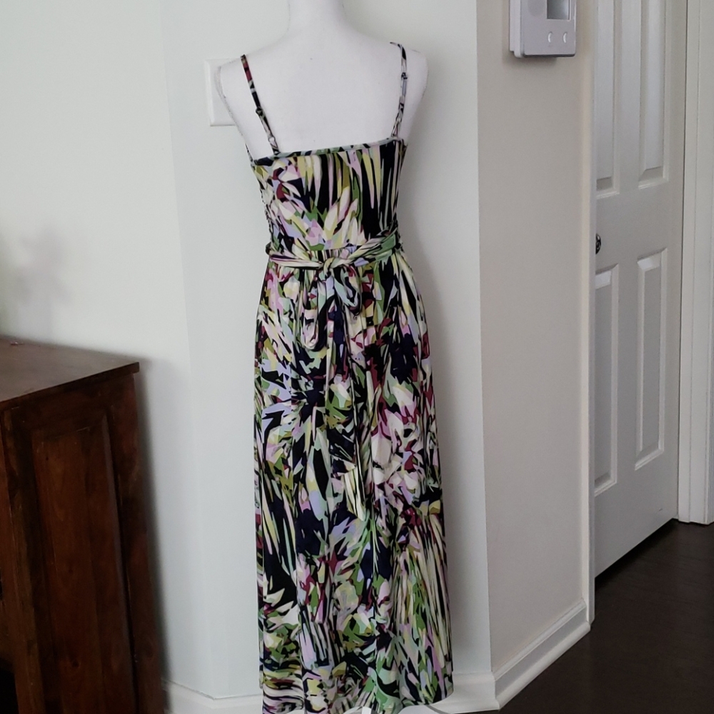 Jennifer Lopez dress - Picture 6 of 10